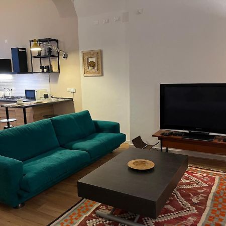 Housmart Senzanome 9/3 Lägenhet Bologna Exteriör bild